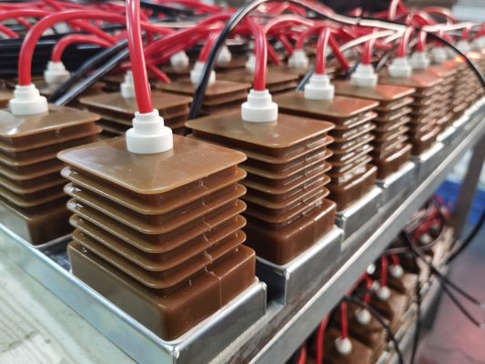 1.15·1.25 G/cm3 Dichte-Härter Epoxidharztransformator mit Formtemperatur 70-80C